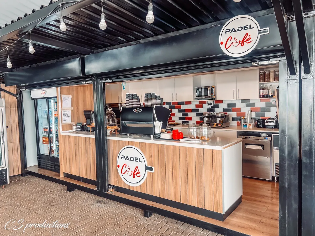 Padel Café interior